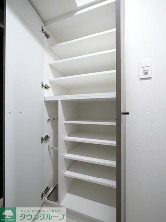 PREMIUMCUBE池袋本町の物件内観写真